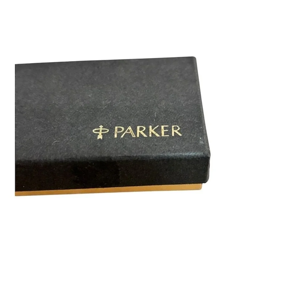 Parker Gold Trim Ballpoint Pen Luxury Writing Instrument‎ Unisex